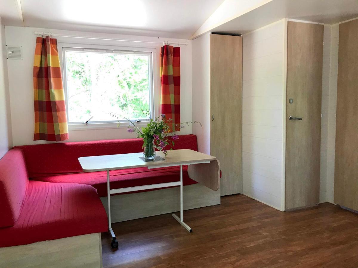 Camping La Bernede Rennes-les-Bains Eksteriør bilde