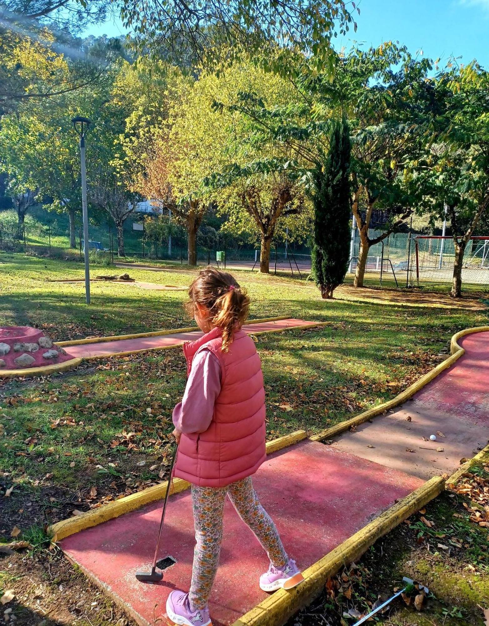 Camping La Bernede Rennes-les-Bains Eksteriør bilde